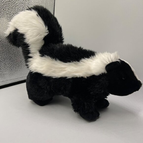 Skunk Cuddlekin 8" By Wild Republic Stuffed Plush Animal Toy Realistic - Picture 1 of 11